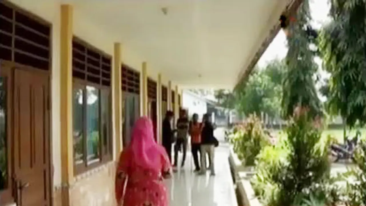 Segmen 2: Siswa SD Bakar Rapor hingga Ziarah Makam Gus Dur