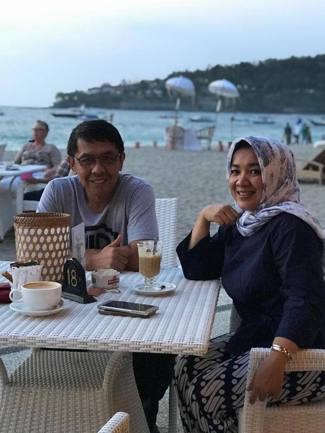 6 Potret Atrial Tanjung Ayah Angkat Raffi Ahmad yang Jarang Terekspos