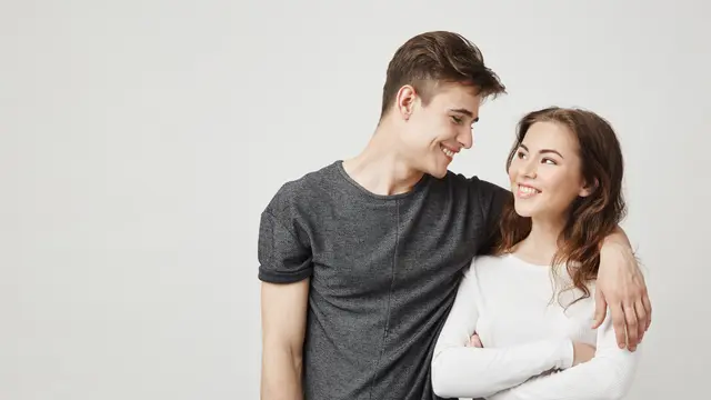 6 Tanda Gebetan Sebenarnya Peka Tapi Pura-Pura Gak Tahu (photo by freepik.com)