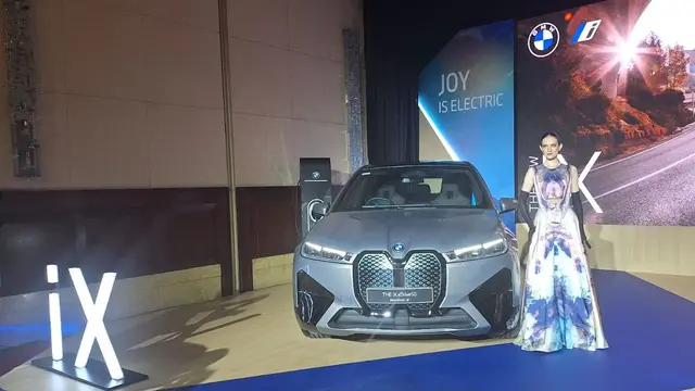 BMW Bawa 2 Mobil Listrik Baru ke Indonesia, Harga Mulai Rp 1,4 Miliar (Arief A/Liputan6.com)