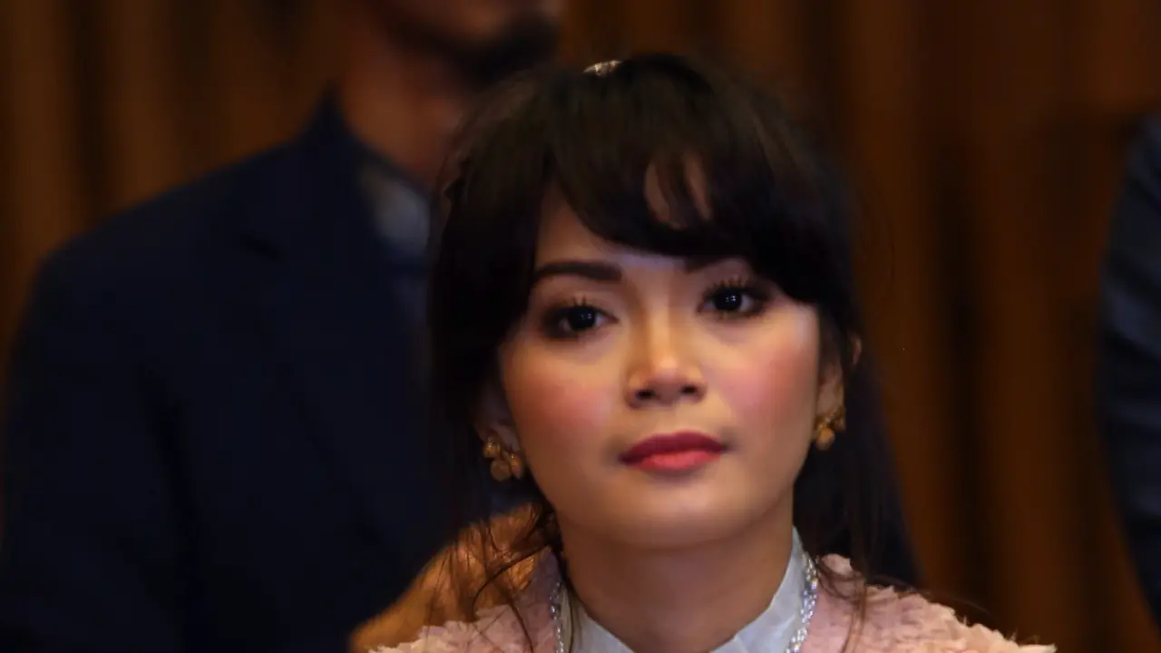 [Bintang] Sheza Idris