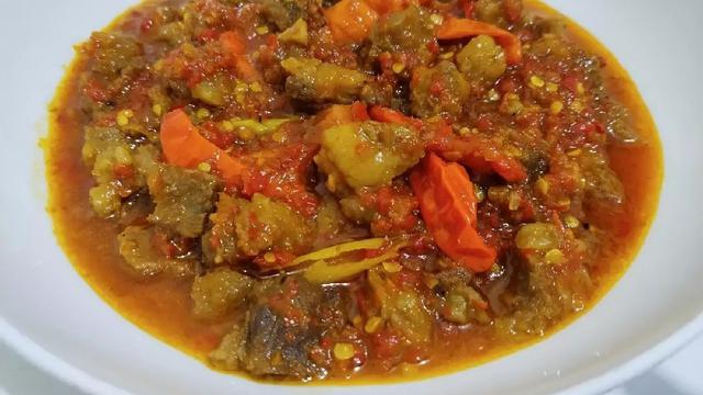 Resep oseng mercon daging sapi + tetelan. (dok. Cookpad @kiki_kitchen)