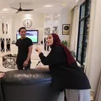 Rumah Arie Untung dan Fenita Arie (Youtube/Keluarga ITIKK)