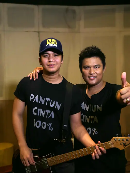 Ditemui di Studio 18, kawasan Gajah Mada, Jakarta Pusat, Senin (8/2/2016), Billy  mengaku sudah mempersiapkan sejak lama aksinya bersama Posan. Ia tak canggung ditonton juta pasang mata lewat YouTube meski terbilang baru. (Nurwahyunan/Bintang.com)