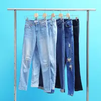 Ini Dia 5 Model Celana Jeans/ copyright shutterstock