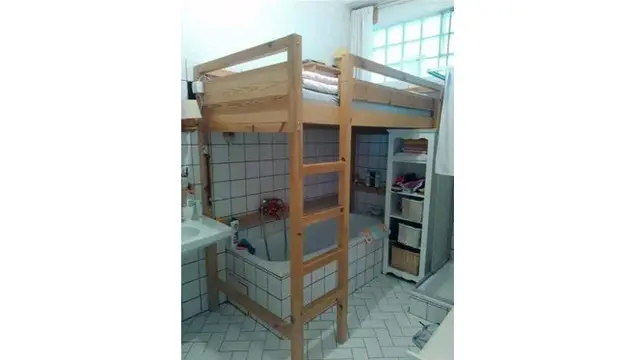 6 Potret Kos-kosan Kamar Mandi Dalam Ini Sukses Bikin Gagal Paham