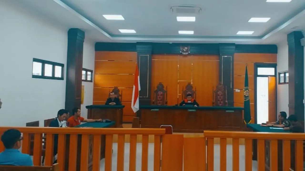 Persidangan praperadilan yang diajukan tersangka korupsi SPPD di Kabupaten Kuansing.