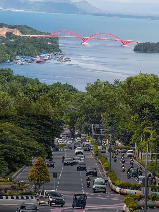 8 Editan Netizen Soal Foto Gunung Gede Pangrango dari Jakarta Ini Bikin Gelang Kepala