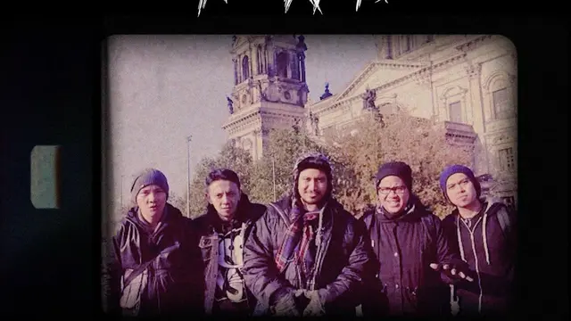 Rocket Rockers.