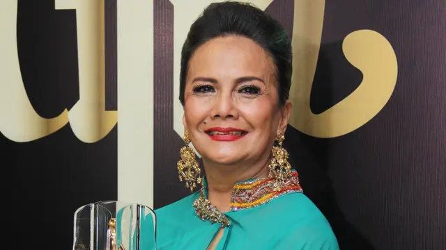 [Bintang] Christine Hakim