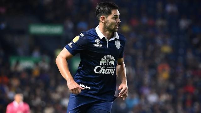 Sandy Walsh bersama Buriram United