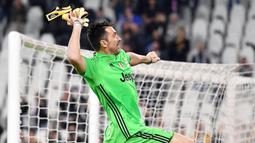 Ekspresi kiper Juventus, Gianluigi Buffon, saat melakukan selebrasi kemenangan usai timnya mengalahkan AS Monaco dalam laga semifinal Liga Champions. Juventus menang agregat 4-1 atas AS Monaco. (EPA/Alessandro Di Marco)