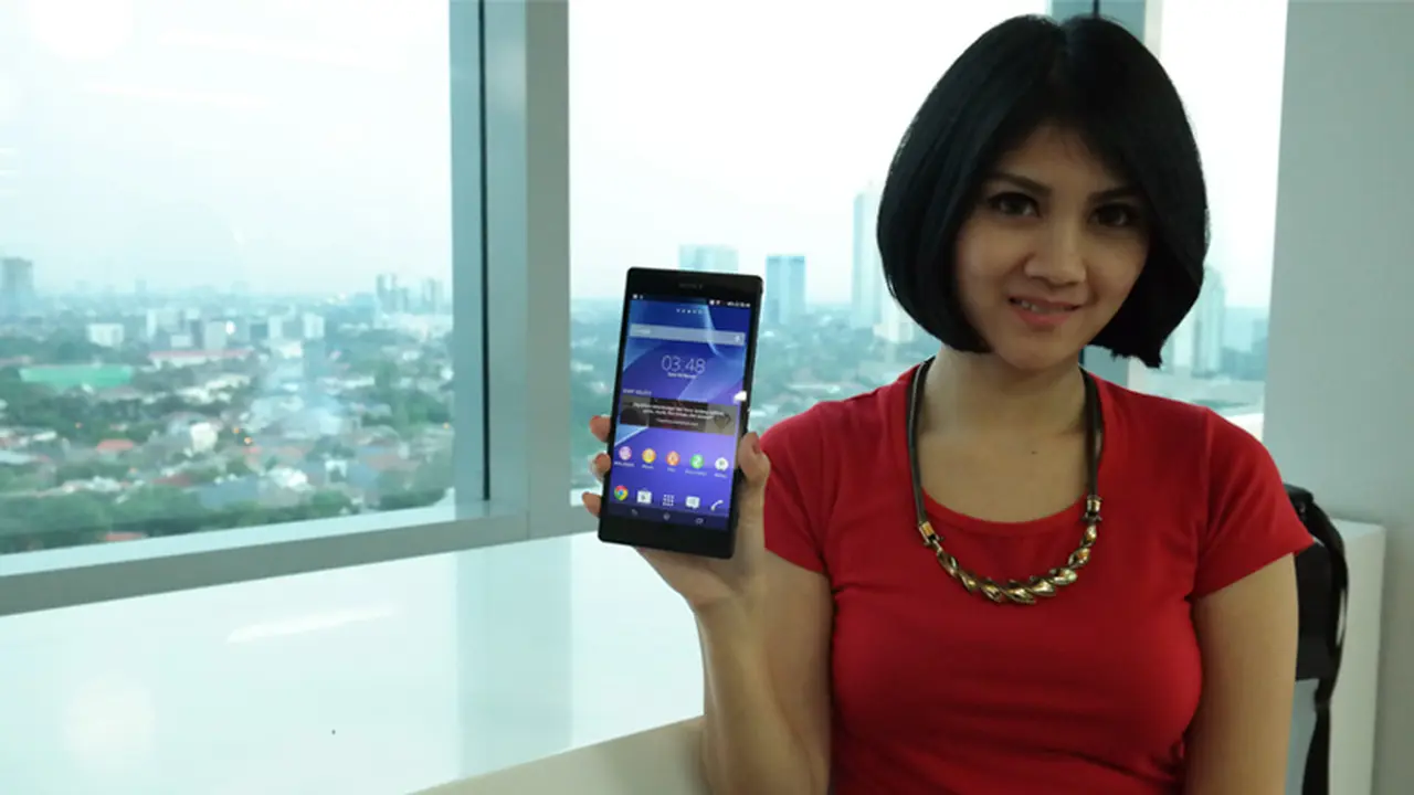 Unboxing Xperia T2 Ultra Dual, Yuk Lihat Dalamnya!