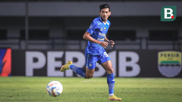 Persib Bandung vs Dewa United - BRI Liga 1 2023/2024