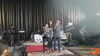 Geisha dan DE.NENO Intim dengan Fansnya di Double Date