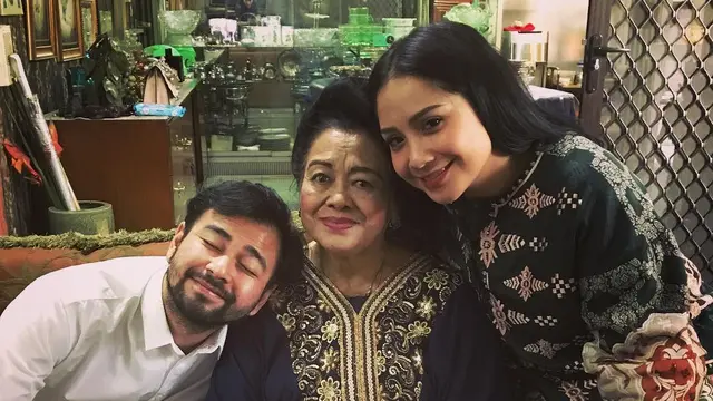 [Bintang] Raffi Ahmad-Nagita Slavina