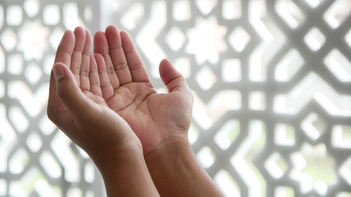 Bacaan Doa Buka Puasa Sesuai Sunnah Islam, Kapan Waktu Pengamalannya?