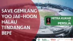 Berita video momen penyelamatan gemilang kiper Mitra Kukar, Yoo Jae-hoon, menghalau tendangan jarak dekat striker Persija Jakarta, Bepe (Bambang Pamungkas).