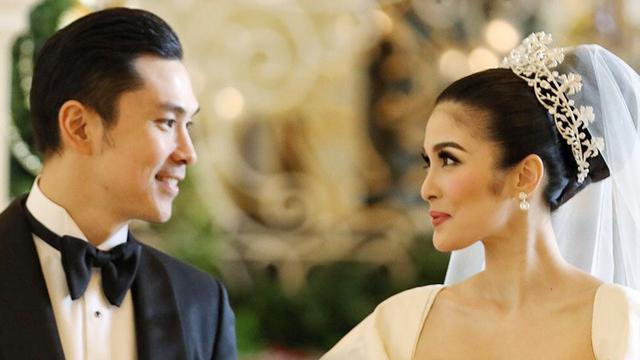 3 Pasangan Yang Buktikan Perempuan Indonesia Gemar Pernikahan Ala Disney Fashion Fimela Com