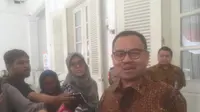 Calon Gubernur Jawa Tengah Sudirman Said di Balai Kota DKI (Liputan6.com/Delvira Hutabarat)