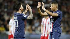 PSG sukses melumat Ajaccio dengan tiga gol tanpa balas dalam laga Ligue 1 2022/2023 pekan ke-12 yang digelar di Stade Francois Coty, Sabtu (22/10/2022). (AFP/Pascal Pochard-Casabianca)