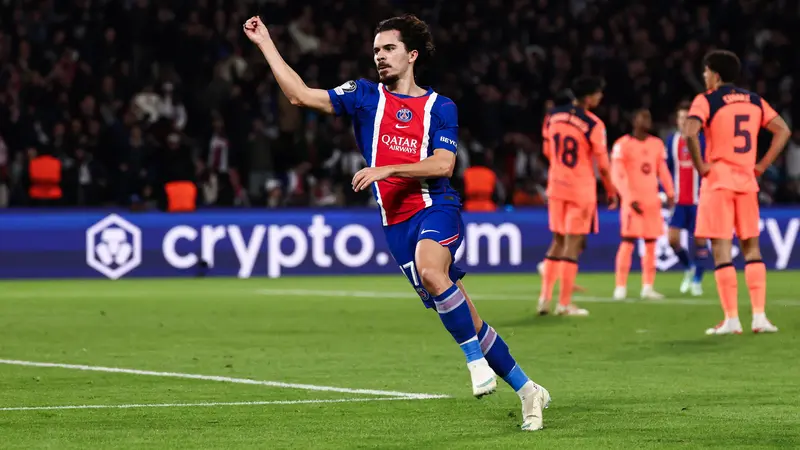 Hasil Liga Champions: Hujan Gol, PSG Sikat Barcelona