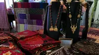 Sambut Imlek Tina Andrean Luncurkan Koleksi Terbarunya