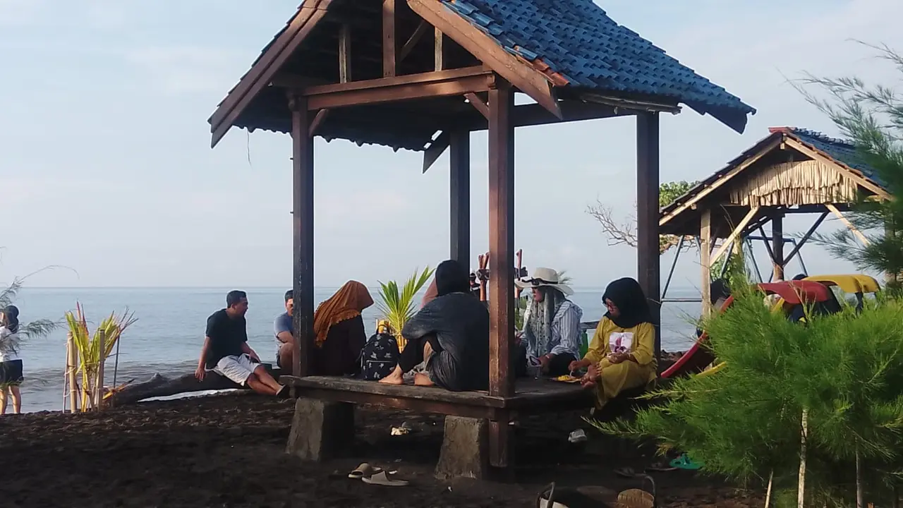 Pantai Wonosari Banyuwangi Tempat asik untuk berlibur bersama keluarga (Istimewa)