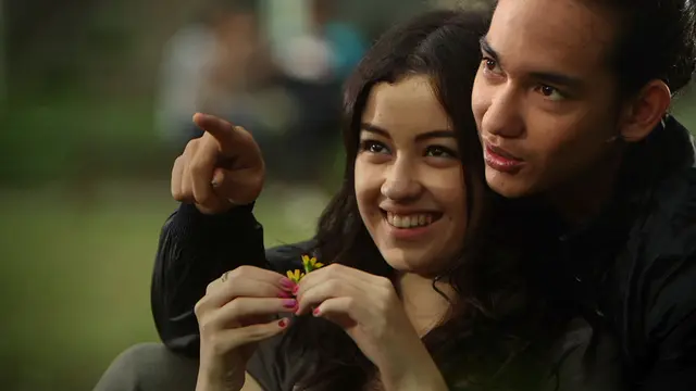 Film 18++ Forever Love.