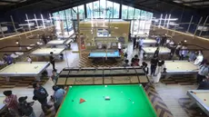 Suasana Gowada Billiard yang berlokasi di Jalan Thamrin Boulevard Pantai Indah Kapuk 2 (PIK 2), Kabupaten Tangerang, Banten, pada Rabu (11/2/2026). Bertempat di Jl. Thamrin Boulevard, Pantai Indah Kapuk 2 (PIK 2), Gowadra Billiard menghadirkan tempat bermain biliar yang beda dari biasanya. (Kapanlagi.com/Budy Santoso)