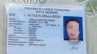 KTP milik TKA China yang diduga palsu di Konawe Utara.(Liputan6.com/Ahmad Akbar Fua)