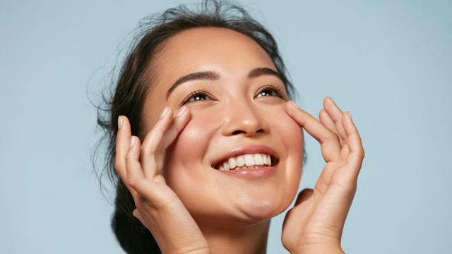 Mengenal Manfaat Facial Exercise untuk Wajah yang Terlihat Sehat dan Glowing