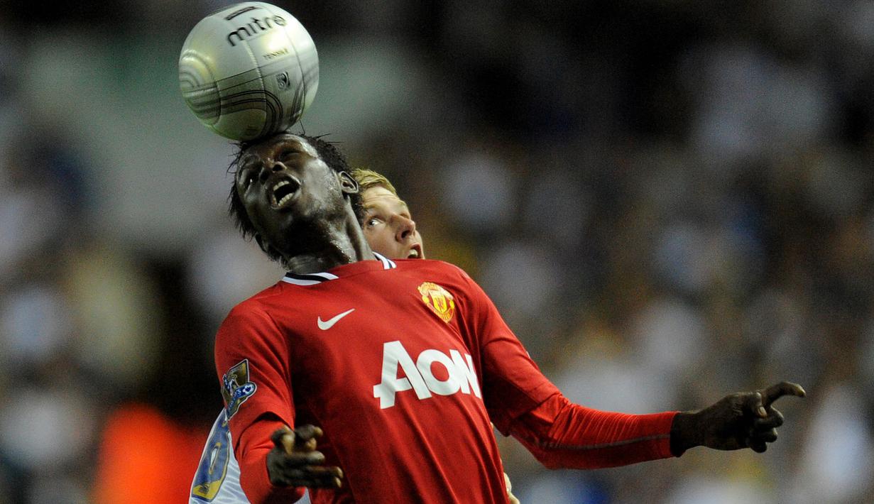 Mame Biram Diouf. Striker Senegal berusia 34 tahun yang kini berstatus tanpa klub usai meninggalkan Hatayspor pada akhir musim 2021/2022 ini tercatat meraih 1 gelar bersama Manchester United yang dibelanya selama 3 musim mulai 2009/2010 hingga 2011/2012 dan sempat dipinjamkan selama 1 musim ke Blackburn Rovers pada 2010/2011. Gelar tersebut adalah trofi Piala Liga musim 2009/2010. Bersama Manchester United ia total hanya tampil dalam 9 laga di semua ajang dengan torehan 1 gol dan 1 assist. (AFP/Andrew Yates)