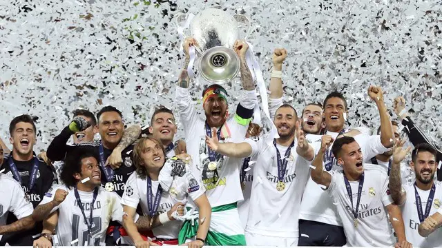 Real Madrid sukses mengalahkan Atletico Madrid di Final Liga Champions lewat adu penalti. Cristiano Ronaldo menjadi eksekutor penentu.