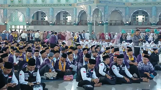 Pelepasan rombongan jemaah haji 2024 asal Kota Tangerang.