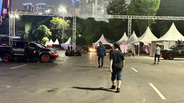 Suasana usai acara puncak peringatan Bulan Bung Karno yang diadakan di Gelora Bung Karno (GBK) Jakarta, Sabtu (24/6/2023). Acara selesai secara keseluruhan sekitar pukul 17.00 WIB.