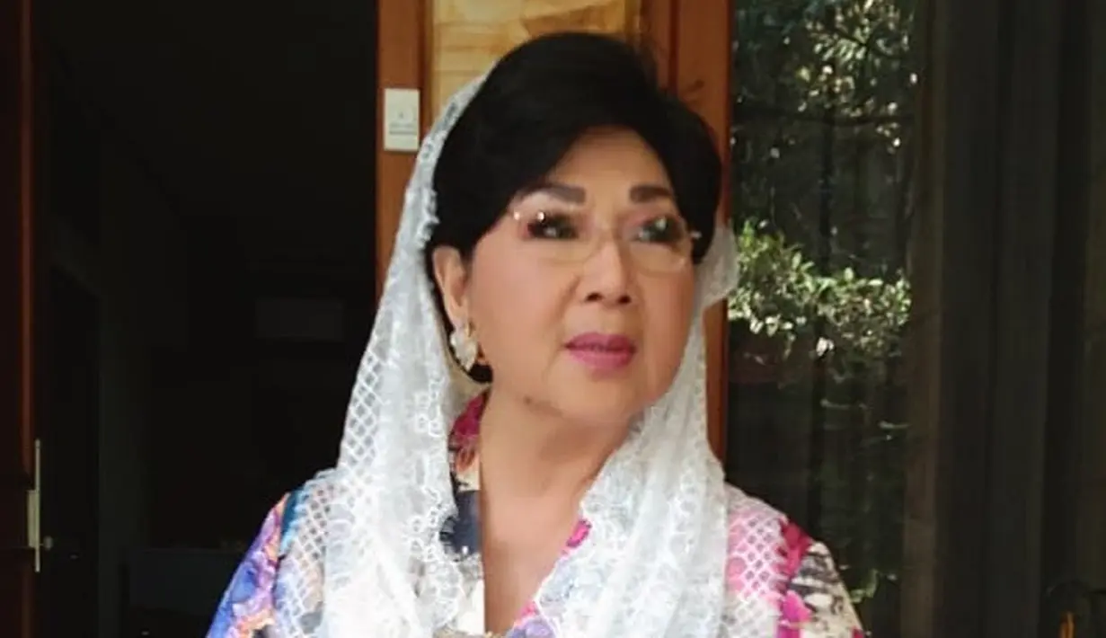 (Instagram/titiekpuspa_official)