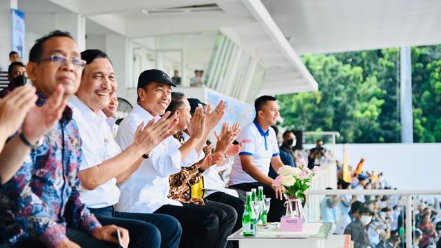 Jokowi Saksikan Final SAC Indonesia
