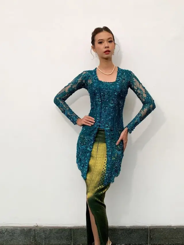 Tampilan Yuki Kato dari Siraman hingga Resepsi Pernikahan Febby Rastanty.