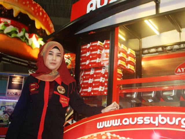 Mendulang Rupiah Dari Racikan Aussy Burger Bisnis Liputan6 Com