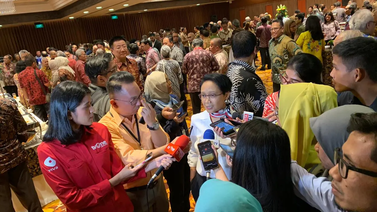 Menteri Luar Negeri Retno Marsudi dalam acara Cocktail Reception bersama dengan para diplomat di Jakarta, 7 Januari 2020.