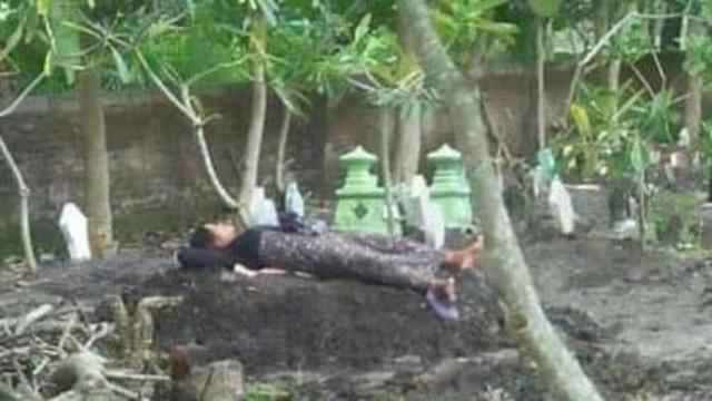 kisah ibu tidur di makan sang anak