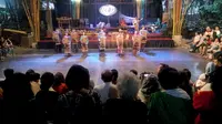 Pertunjukan di Saung Angklung Udjo Bandung. (Liputan6.com/Huyogo Simbolon)