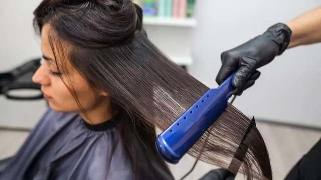 Rambut Rusak karena Smoothing Jangan Dianggap Remeh, Yuk Kembalikan Kilau Sehat Alaminya!