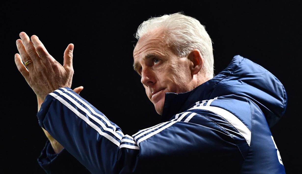 3. Mick McCarthy menukangi Sunderland musim 2005-06 dengan memenangi 2 pertandingan dari 28 partai dan kalah 22 kali. (AFP/Ben Stansall)