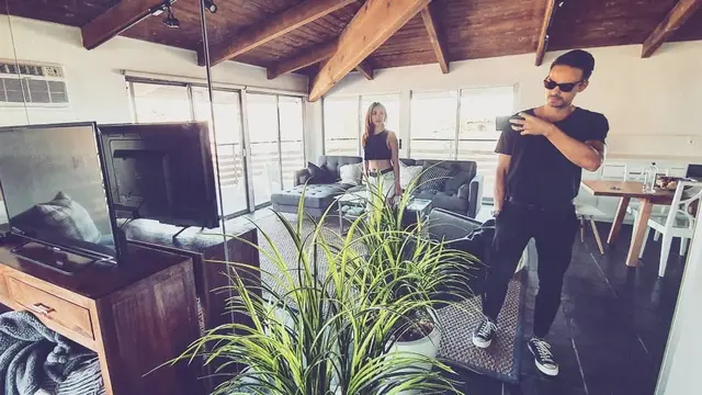 Gaya Liburan Bunga Citra Lestari dan Ashraf Sinclair di Amerika (sumber: instagram/@bclsinclair)