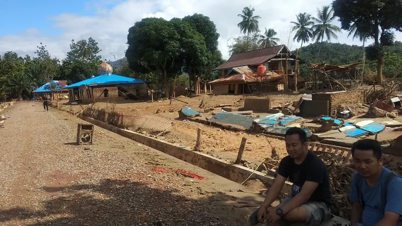 Desa Tapuwatu, Kecamatan Asera, Kabupaten Konawe Utara yang hilang usai banjir Konawe Utara.(Liputan6.com/Ahmad Akbar Fua)