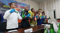 Publish kasus bom ikan yang diungkap oleh Ditpolairud dan Dinas Kelautan dan Perikanan Sulteng, Kamis (22/8/2024). (Foto: Heri Susanto/ Liputan6.com)