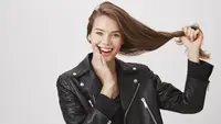 How to Get Healthy Hair: Tips, Common Mistakes, and Healthy Foods
