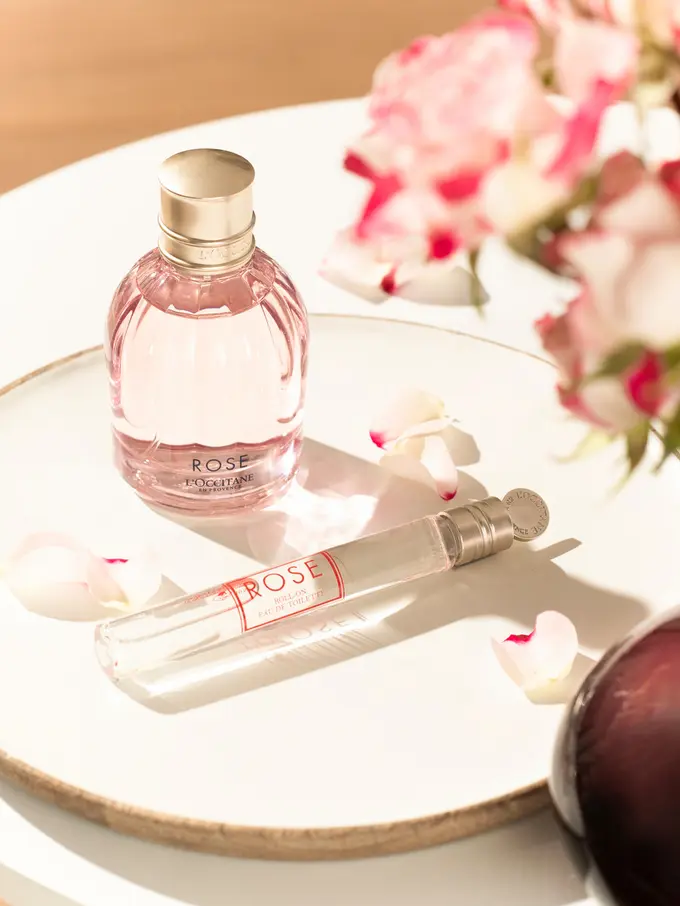 Pesona Wewangian Mawar Cerminan Feminin dan Modern